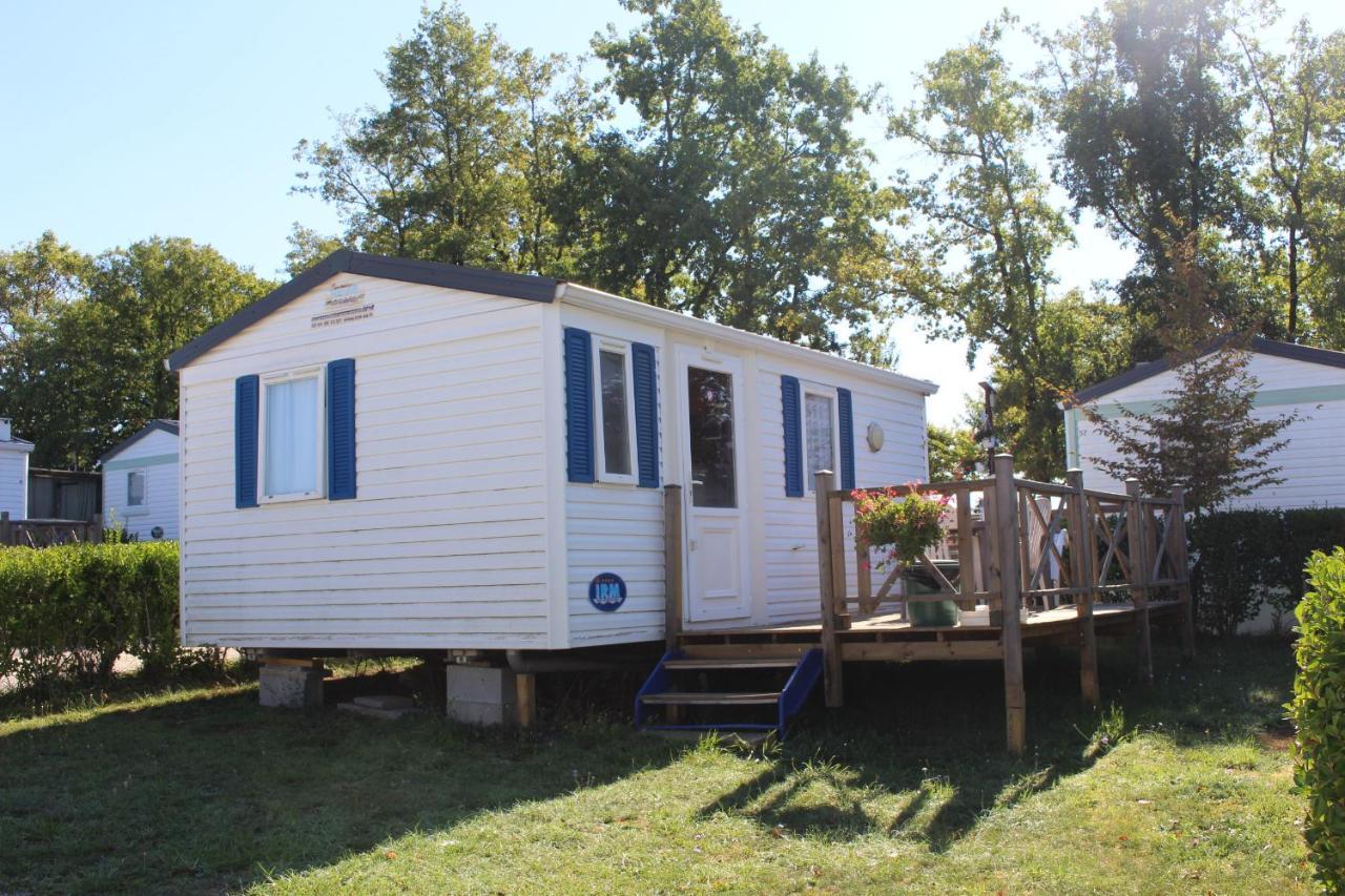 Camping Du Pontis Verteillac Luaran gambar