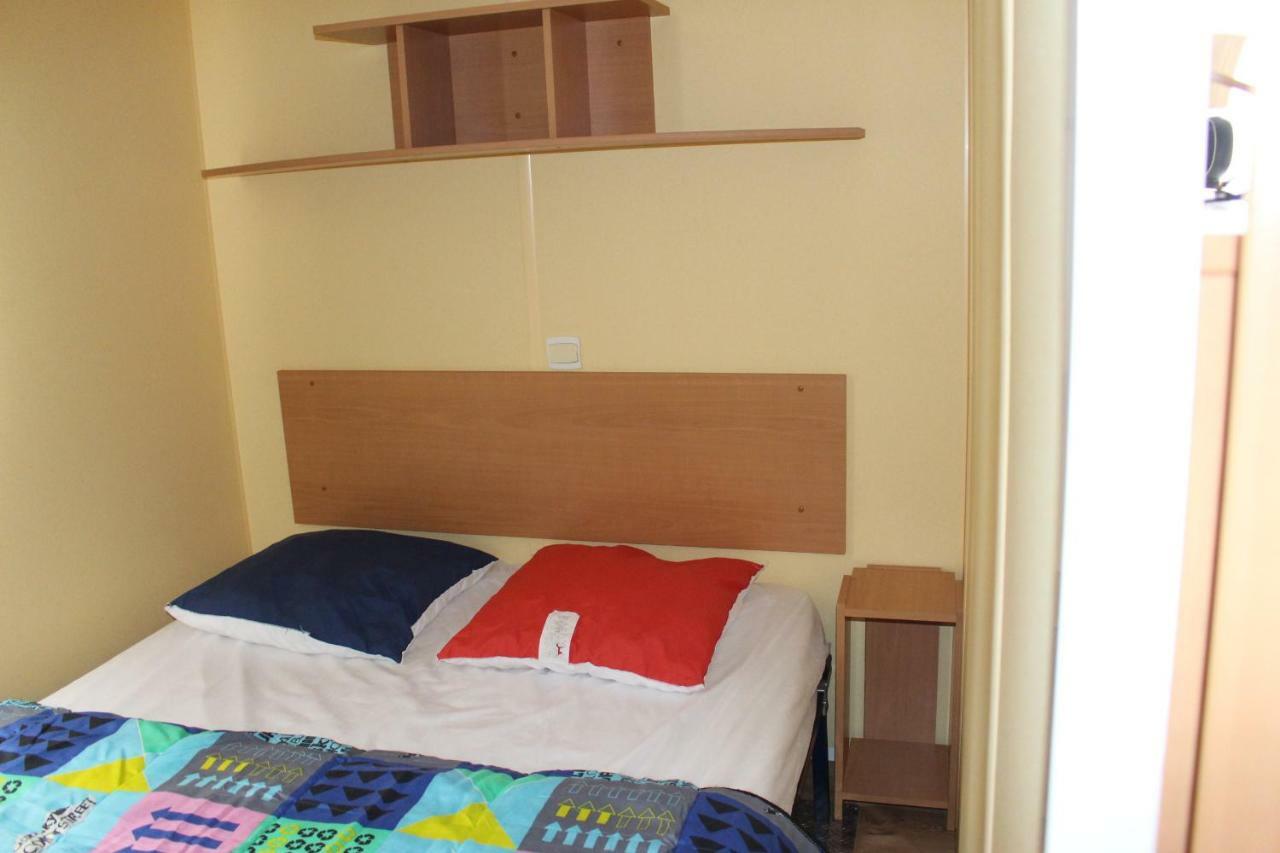 Camping Du Pontis Verteillac Luaran gambar