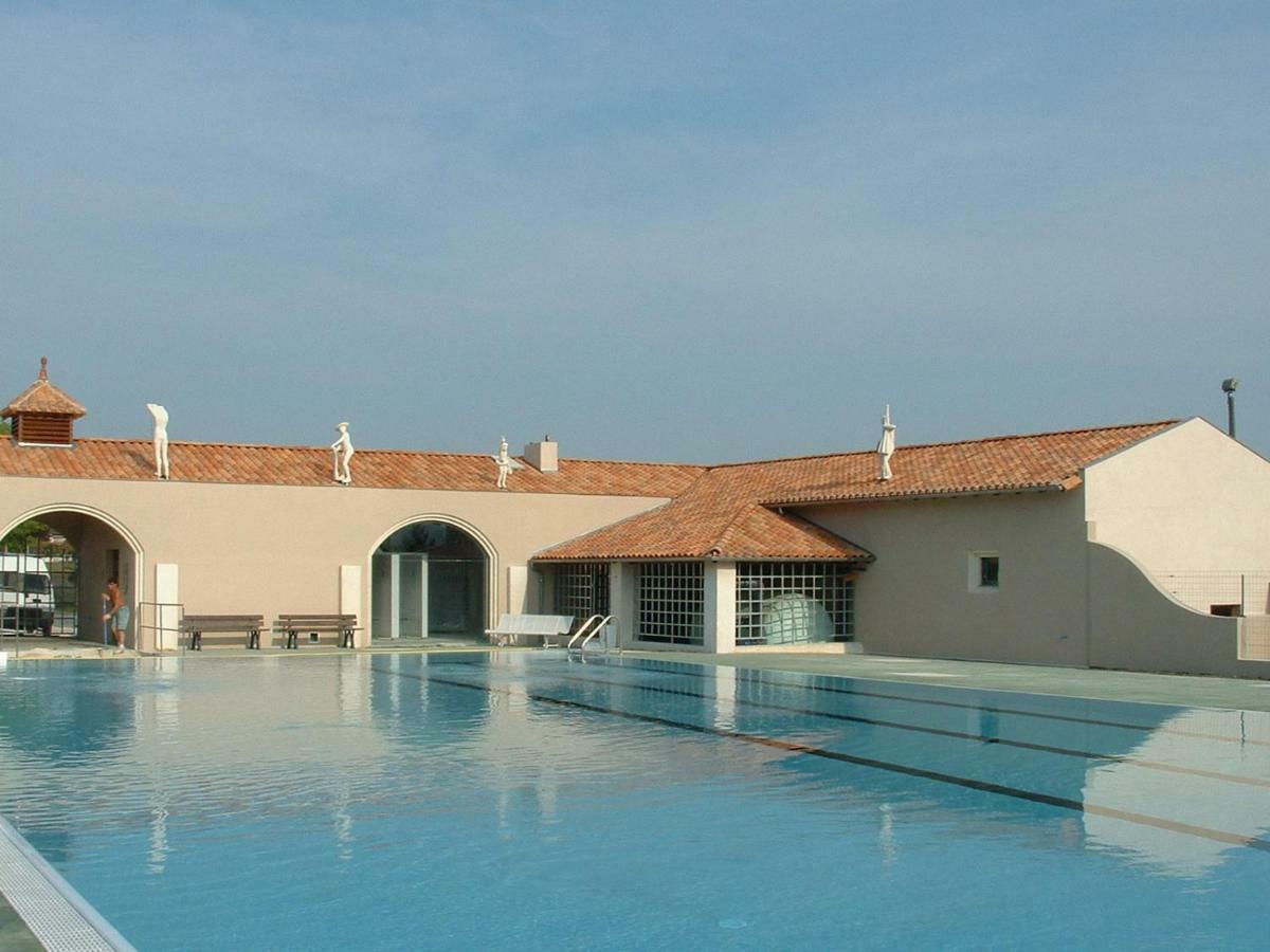 Camping Du Pontis Verteillac Luaran gambar