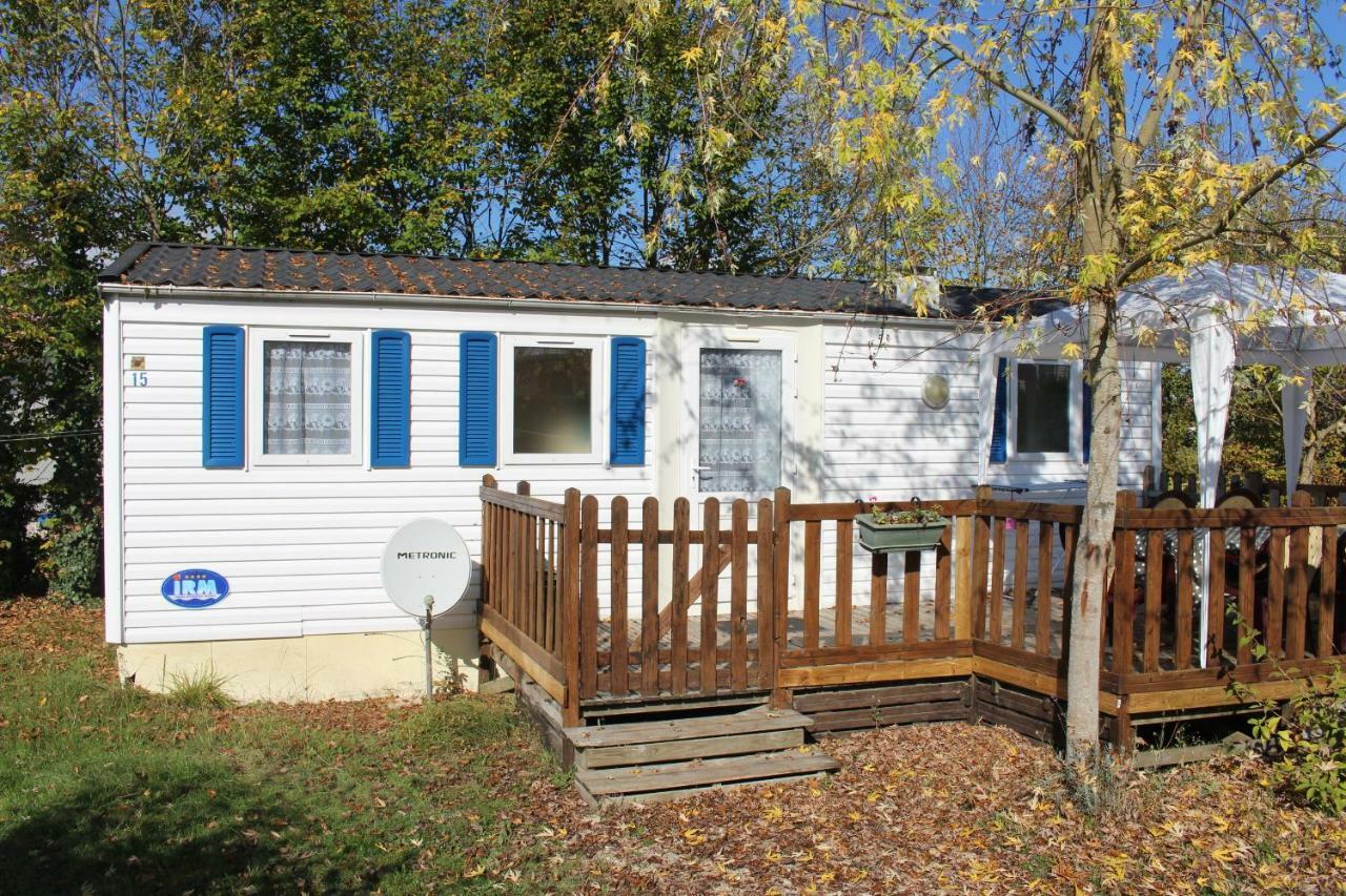 Camping Du Pontis Verteillac Luaran gambar