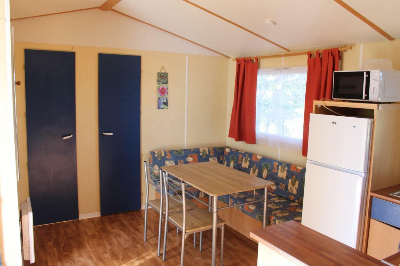 Camping Du Pontis Verteillac Luaran gambar