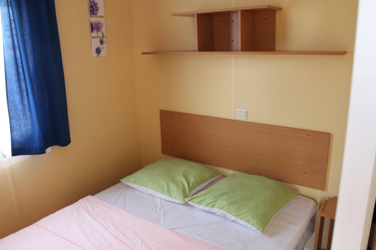 Camping Du Pontis Verteillac Luaran gambar